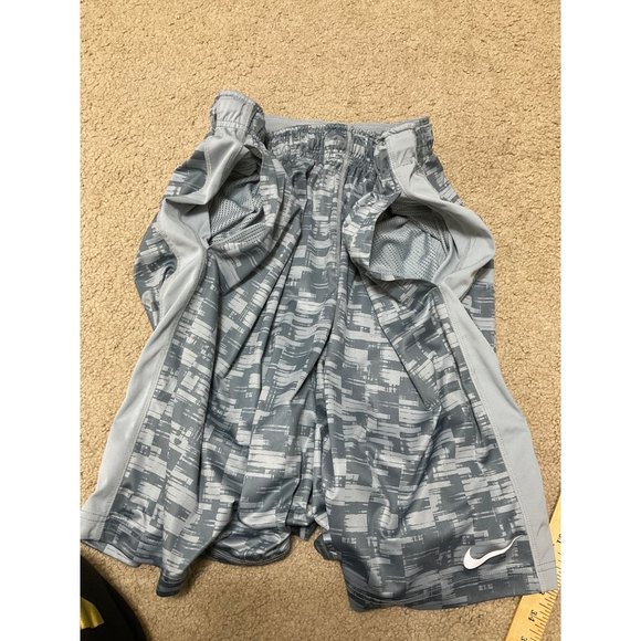 Nike Large Mens Shorts Basketball Gray Pockets Dri Fit - Picture 6 of 6